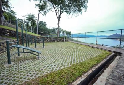 Open-air gym